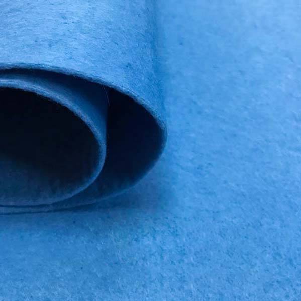 Фетр однотонный 2мм. цвет голубой